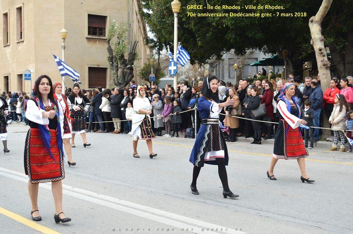 132- Rhodes- Defile Dodecanese grec.JPG